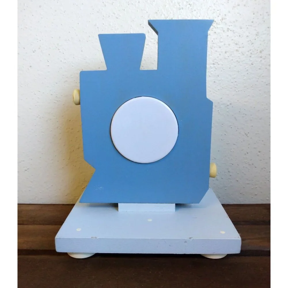 'Wish Upon a Star' Vintage Doodles Train Desk Clock for Nursery